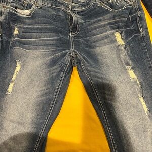 Stylish Blue Distressed Women's Jeans